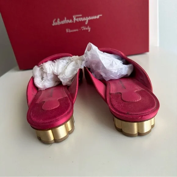 Salvatore Ferragamo Maida Satin Pointed Toe Low Heeled Mules in Fuchsia Pink - Picture 4 of 10